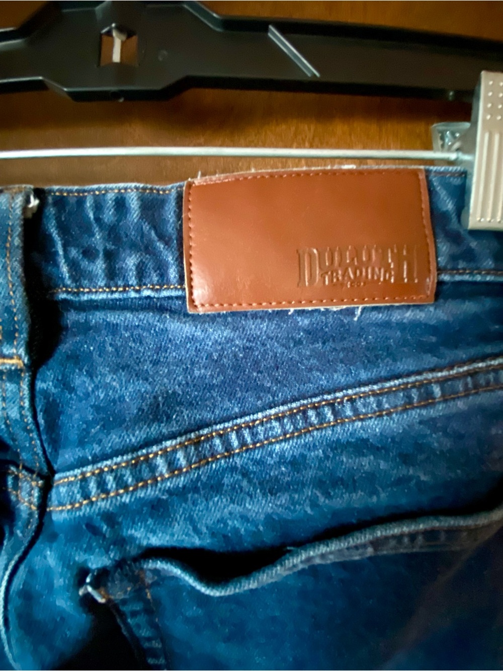 Duluth Trading Co 30x32 Blue Jeans. Five Pocket Style.